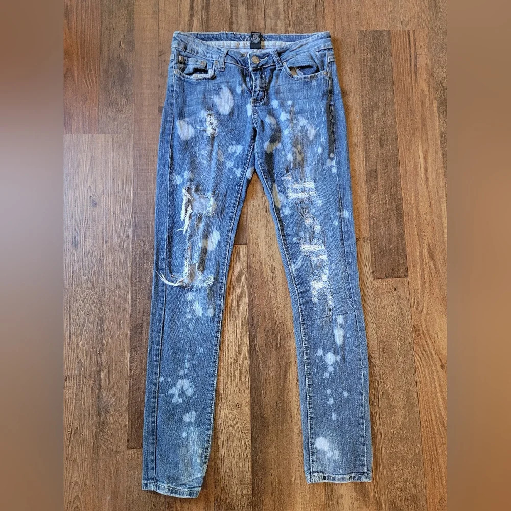 Rue21 Premiere Denim Distressed Bleached Jeans